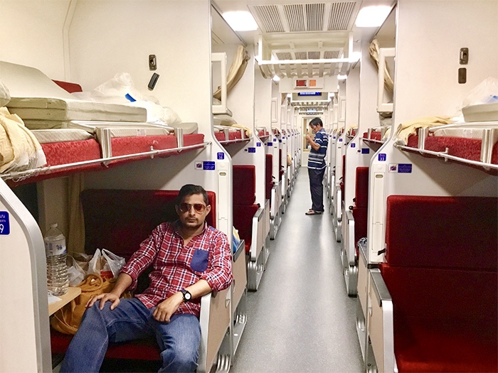 thailand-to-laos-overnight-train